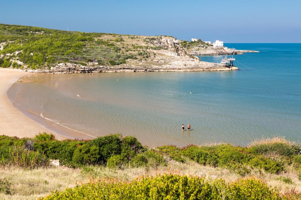 Valtur Baia Del Gusmay Beach Resort Peschici Exterior photo